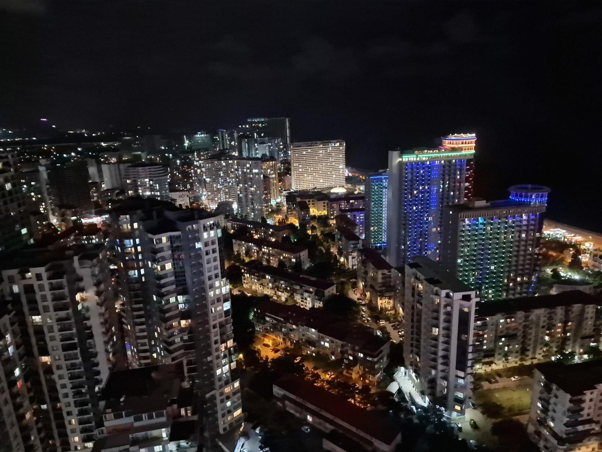 Holiday Point Orbi City Batumi Exterior photo