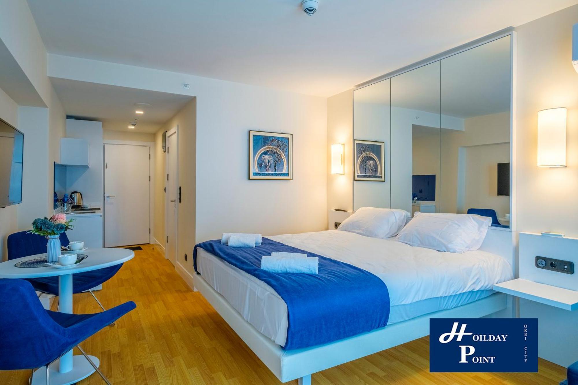 Holiday Point Orbi City Batumi Exterior photo